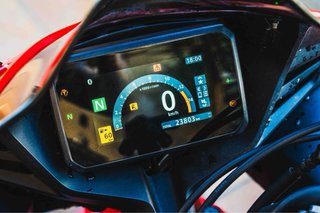 Honda CBR650R 2024 E-clutch A2