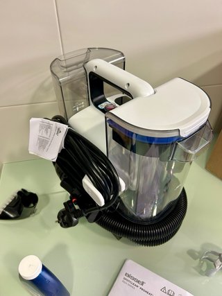 A ESTRENAR.Bissell SpotClean ProHeat Advanced