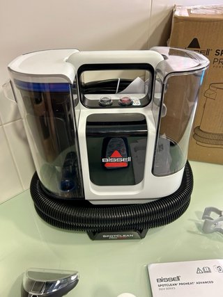 A ESTRENAR.Bissell SpotClean ProHeat Advanced