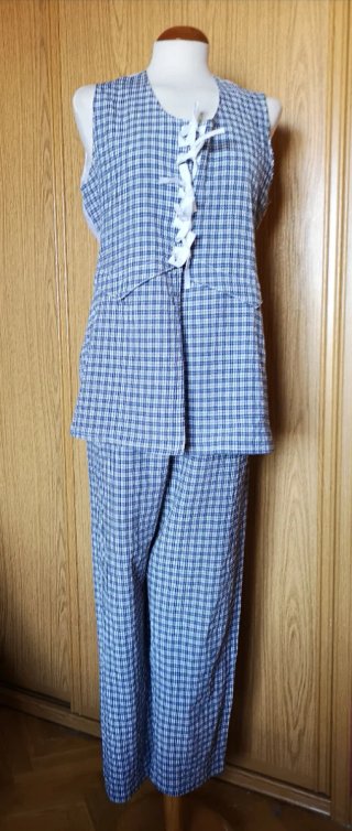Traje verano top y pantalón azul y blanco talla M