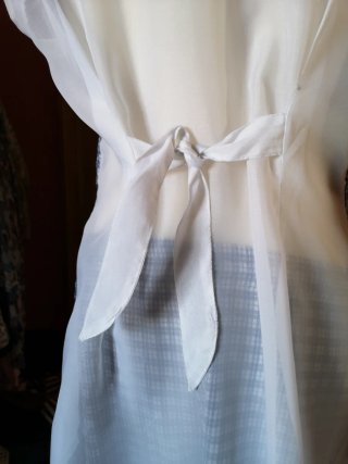 Traje verano top y pantalón azul y blanco talla M