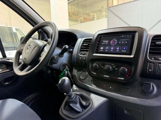 Opel Vivaro 2016