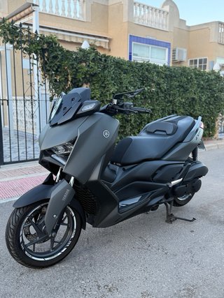 Yamaha XMAX 125 2025