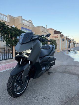 Yamaha XMAX 125 2025