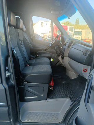 Mercedes-Benz Sprinter 2013