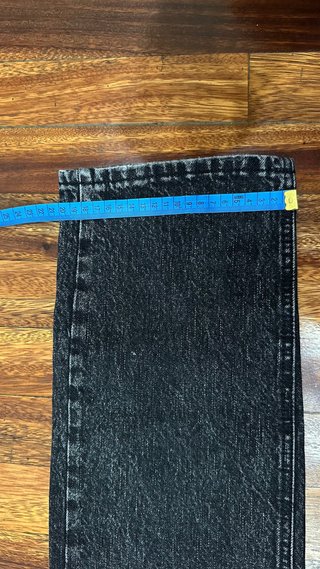 Pantalón vaquero negro/gris