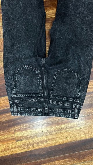 Pantalón vaquero negro/gris