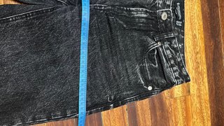 Pantalón vaquero negro/gris