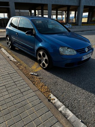 Volkswagen Golf 2005