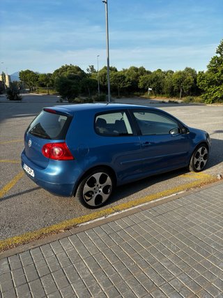 Volkswagen Golf 2005
