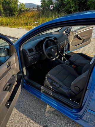 Volkswagen Golf 2005