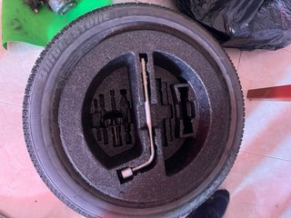 Rueda de repuesto Toyota Avensis