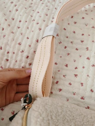 Riñonera borreguito Woman'secret beige NUEVA