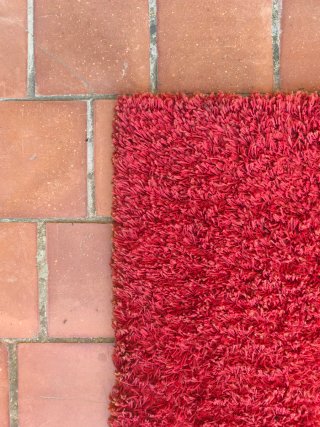 Alfombra pelo largo roja