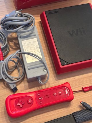 Nintendo Wii Mini Roja + Super Mario Bross