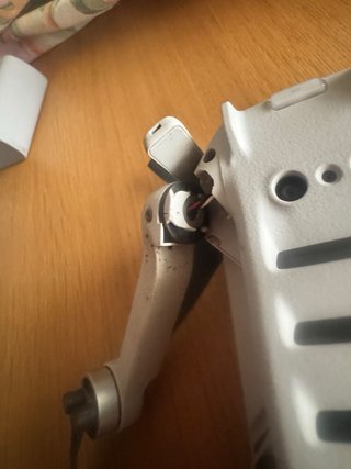 DronDJI Mini 2 para reparar +  helices y protector