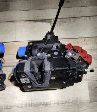 Cerradura Puerta Skoda Roomster