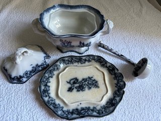 Salsera antigua porcelana inglesa