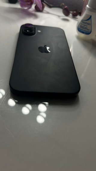 iPhone 16 Negro