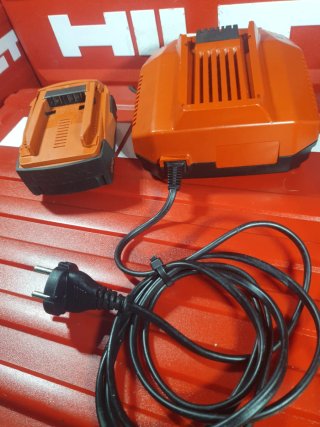 Cargador Hilti C 4/36-350 y Batería B22 4.0
