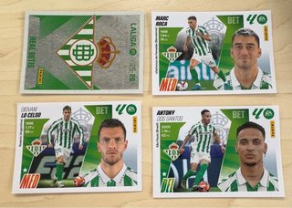 16 Cromos Panini LaLiga 2025/26