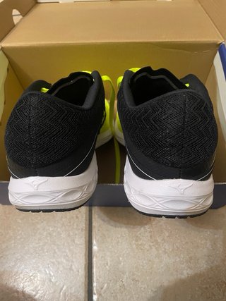 Scarpe da running Mizuno usate una volta