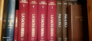 La sacra bibbia vintage testi