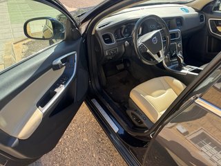 Volvo V60 2015