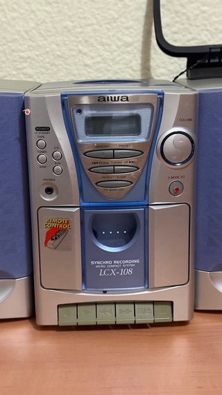 Equipo de música Aiwa LCX-108EZ
