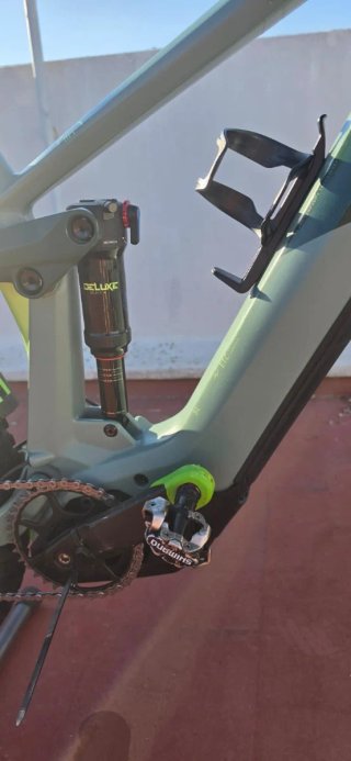 Ebike Cube stereo hybrid 160 Montaña Buen Estado