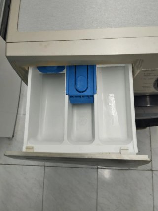 LAVADORA BALAY De 9 KG Acero Inoxidable