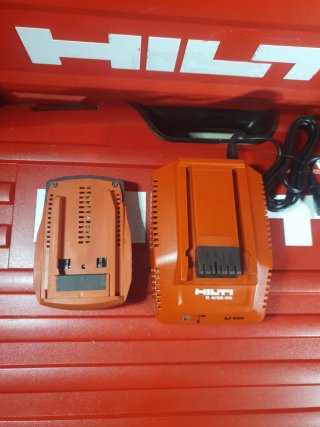 Cargador Hilti C 4/36-90 y Batería B22 2.6