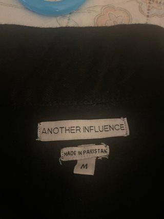 Chaqueta vaquera negra Another Influence