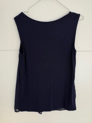 Blusa Orsay azul marino elegante con aro