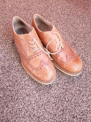 Scarpe stringate vintage anni '90 in pelle size 42