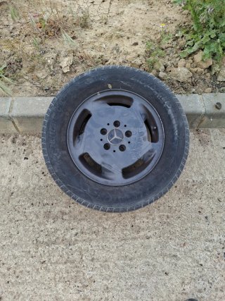 Rueda Mercedes 4 unidades 215/65R15