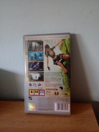 Lara Croft Tomb Raider Legend PSP