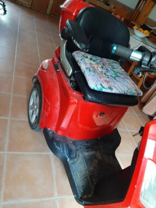 Moto Eléctrica Scooter Roja
