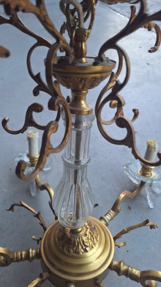 Lámpara antigua vintage dorada cristal
