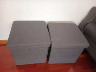 2 Sillones grises con reposapiés