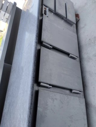 MUEBLE DE INOX Y MARMOL