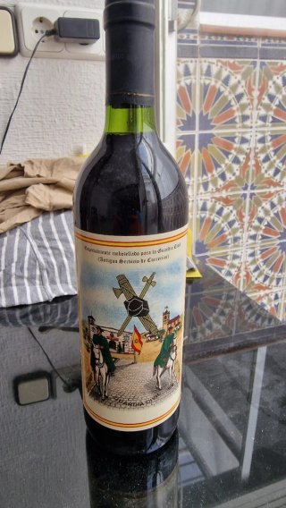 Botellas de vino Guardia Civil coleccionismo