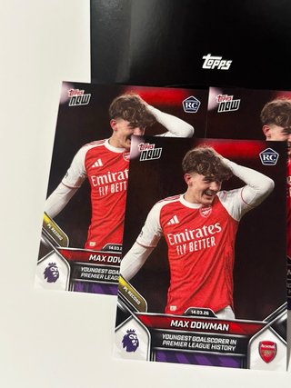 Trio Cromos de fútbol Topps Now Max Dowman