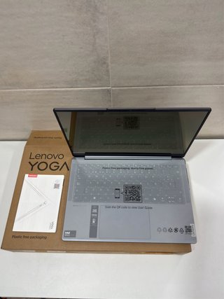 Lenovo Yoga Slim 7 OLED Intel Core Ultra