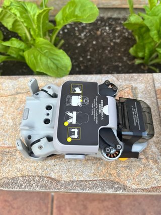Dron DJI Mini 2 Fly More Combo