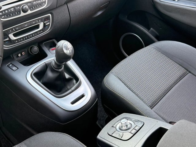 Renault Scenic GPS 6VELOCIDADES