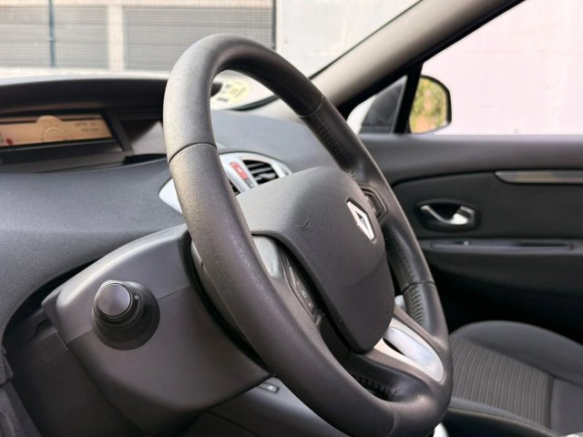 Renault Scenic GPS 6VELOCIDADES