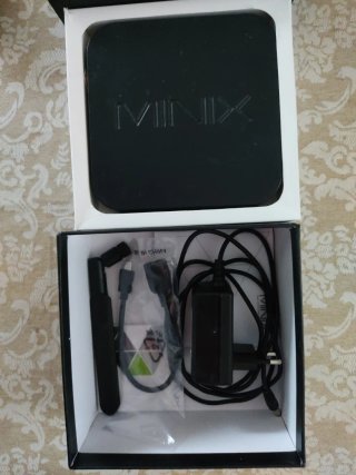 Minix Neo X8-H Plus Android TV Box