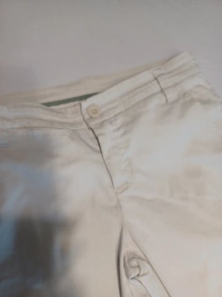 Pantalón mujer bermuda beige