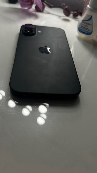 iPhone 16 Negro